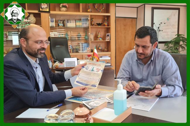 پیش خرید کتاب بر کرانه کوثر توسط فرماندار محترم شهرستان شهرضا